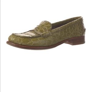 Gorgeous leather Prada loafers